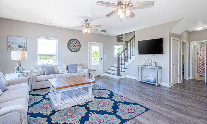 Morgantown House | Discover Island Anchors: Pet-Friendly Retreat with Pool