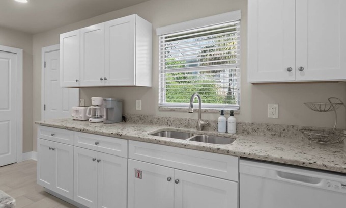 Sanibel Cottage | Island Charm Meets Modern Comfort — Walk to Sanibel’s Beautiful Beaches!