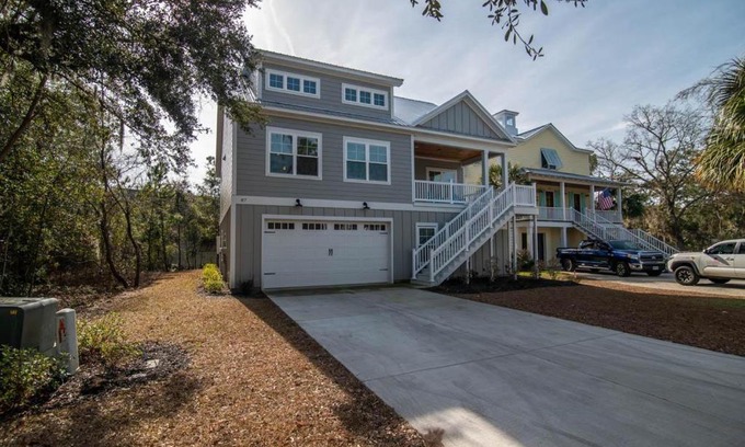 Pawleys Island House | Unwind in Pawleys Island: Family-Friendly Island Escape