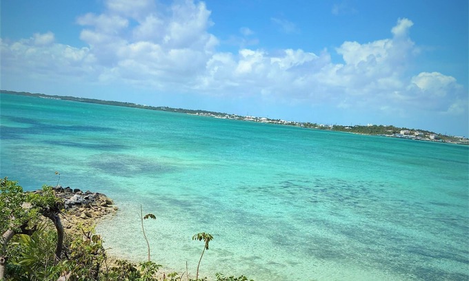 Lubbers Quarters Cay House | Island House with Private Marina & Oceanfront Views