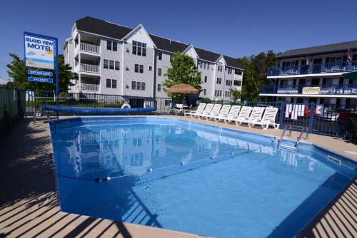 Old Orchard Beach Hotel | Ocean View Island View Motel with Pool & Family Amenities