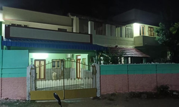 Tranquebar House | Oceanfront ISMA Beach House: Family-Friendly Retreat