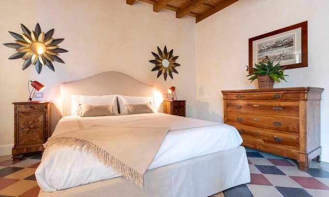 Carciano Apartment | Pet-Friendly Isola Bella Apartments - Suite Ninfea Awaits!