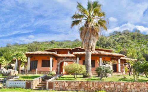 San Teodoro Apartment | Inviting Coda Cavallo Cottages near San Teodoro