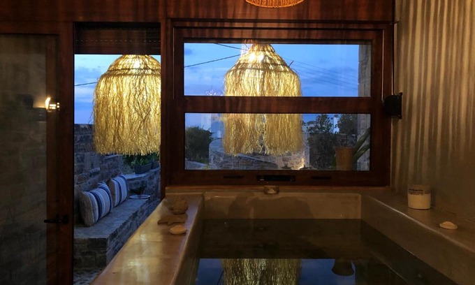 Kalo Chorio Villa | Pet-Friendly Istron Breeze Isla with Oceanfront Views