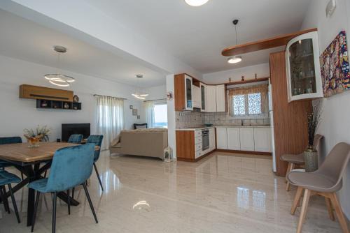 Kalo Chorio Apartment | Discover Istron MiraBella Villas - Family-Friendly Oceanfront