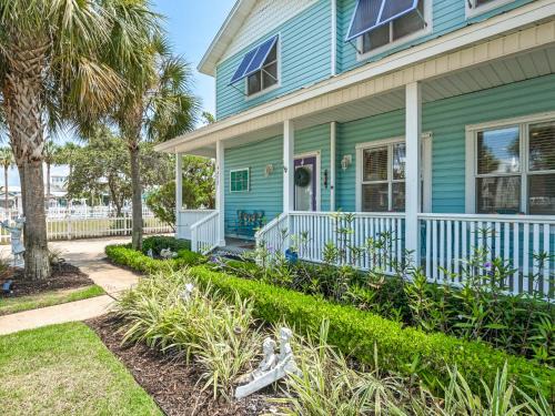 Crystal Shores House | Discover It Had to Be You by Newman-Dailey: 10/10 Stay!