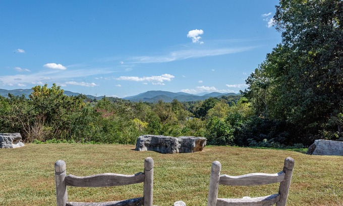 Townsend House | Discover Townsend: Modern Comfort in a Gated Community