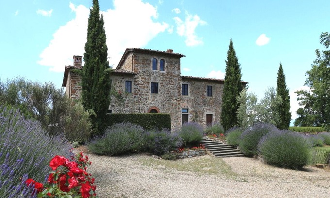 Lucolena Villa | Beautiful Private Villa with Pool in Chianti, Tuscany