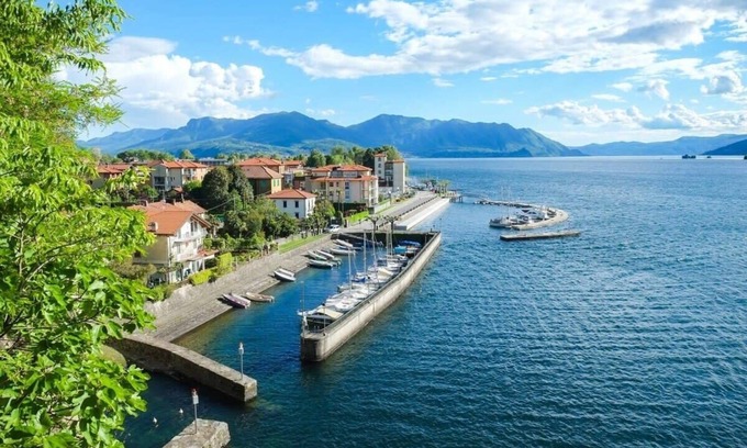 Maccagno Apartment | Scenic Maccagno Apartment with Lake Views & Pool Access