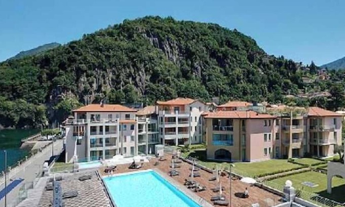 Maccagno Apartment | Exceptional 2 Bedroom Lake Maggiore Apartment with Pool