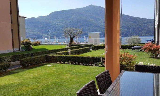 Maccagno Apartment | Golfo Gabella Apartment: Exceptional Stay with Spa & Kitchen