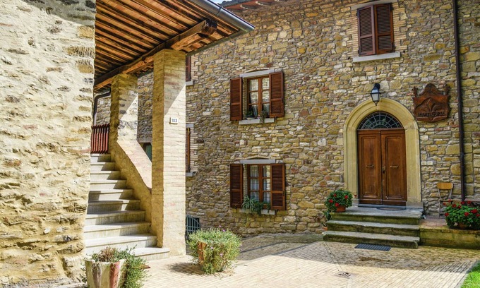 Bivio Lugnano House | Inviting Retreat in Monte Santa Maria Tiberina with Pool