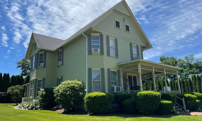 Penn Yan House | Relax in a Restored Victorian Home with Hot Tub & Nightlife