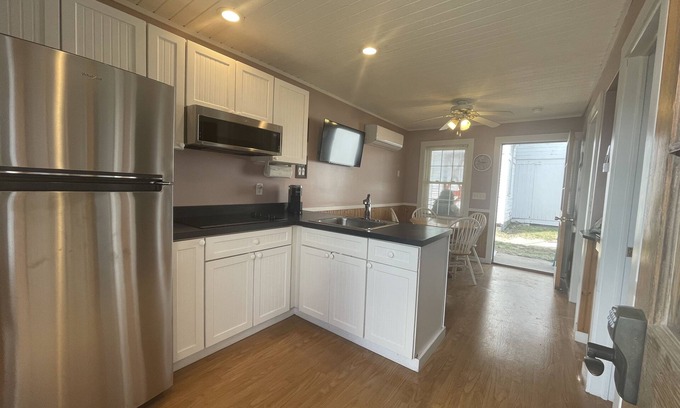 Sylvan Beach Cottage | Prime Location with Ocean Views and Family-Friendly Amenities