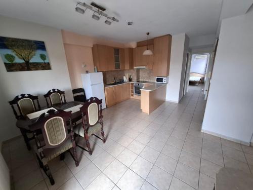 Nea Chalkidona Apartment | It's Always Sunny in Filadelfeia