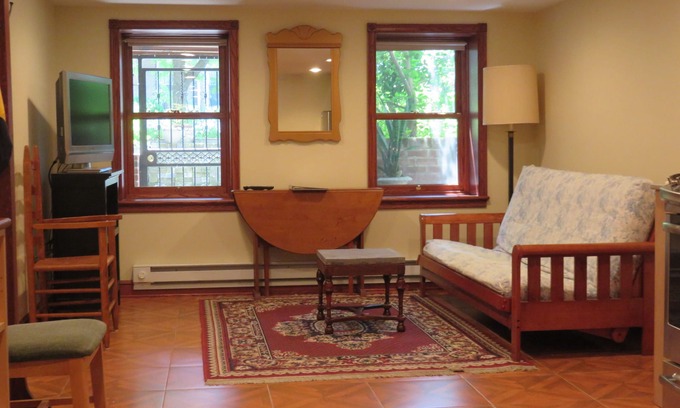 Columbia Heights House | Discover a Cozy 1BR Apt in Adams Morgan for Labor Day