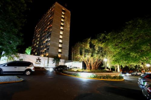 Centro Hotel | Discover Itaimbé Palace Hotel: Family-Friendly & Accessible