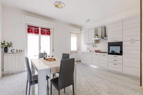 Loreto Apartment | Discover the Italian Experience at Maison Loreto