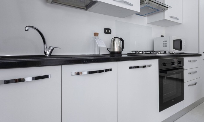 Zona Risorgimento Apartment | Explore Italianway - Rosolino Pilo 7: Family-Friendly Stay