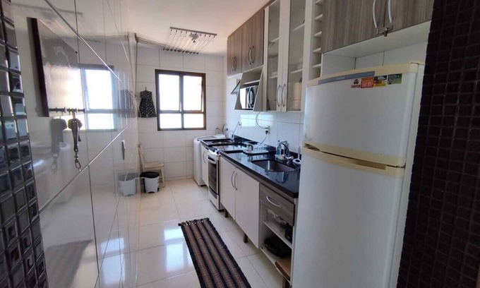 Itapua Apartment | Itapuã na Quadra do Mar: A Family-Friendly Resort Retreat