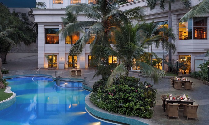 Begumpet Hotel | Elegant ITC Kakatiya Hotel with Pool and Spa in Hyderabad