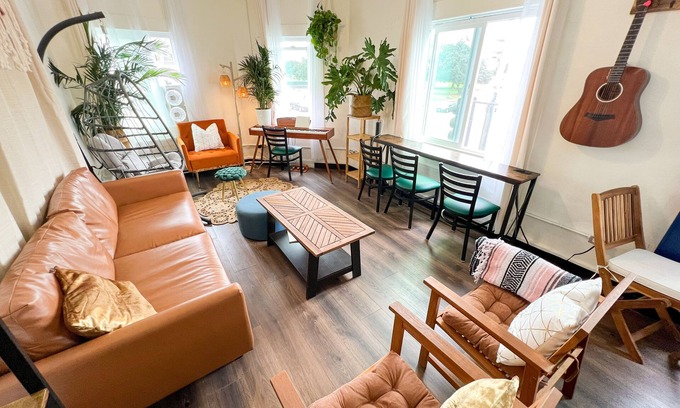 Mission Beach Hostel | Budget-Friendly ITH Mission Beach Backpacker Hostel Awaits