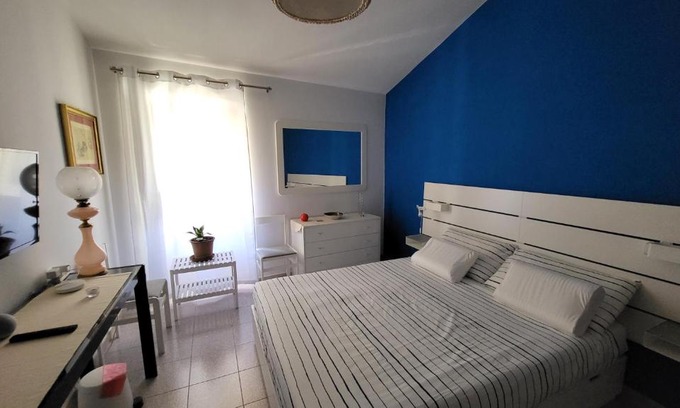Cuglieri Apartment | Oceanfront Itiseasy Cuglieri Apartments with Breakfast Included