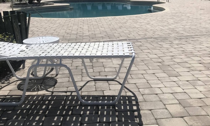 Fedhaven House | Relaxing Retreat with Pool, Hot Tub & Complimentary Breakfast