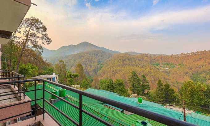 Shyamkhet Villa | Welcoming Iva 1 BHK with Breakfast & Family-Friendly Amenities