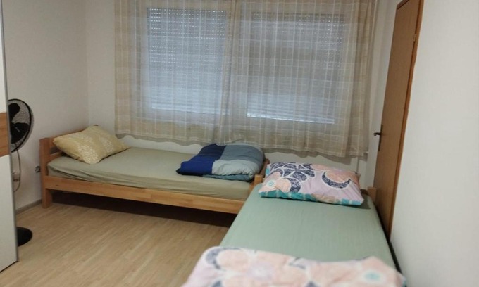 Kraljevec Sesvetski Villa | Pet-Friendly Ivanja Reka Villa for Families of 6
