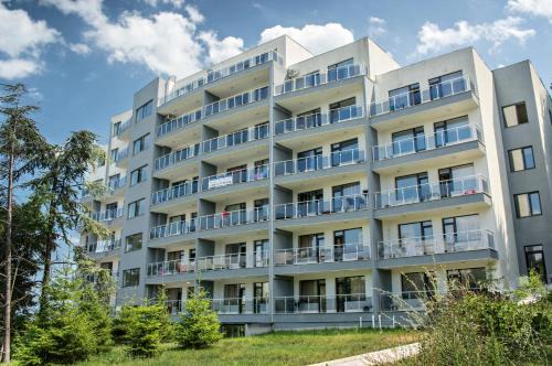 Golden Sands Apartment | Pet-Friendly Ivtour Apartments in Yalta - Highly Rated Stay