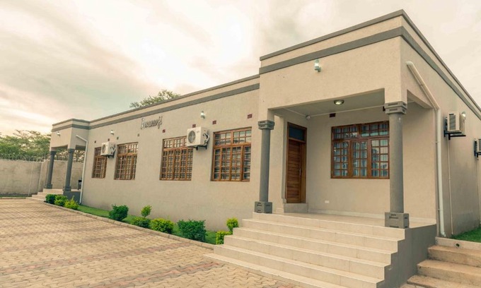 Lusaka Central Apartment | Top-Rated Ivwananji II - Kat-Onga Apartments for Families