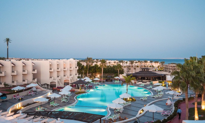 Ras Nasrani Resort | Indulge at Ivy Cyrene Sharm Resort: Spa & Ocean Views