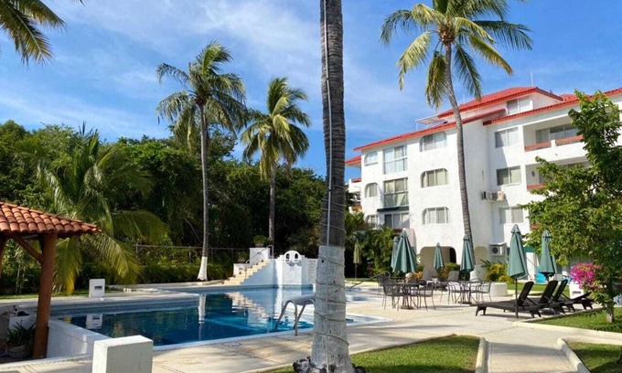 Ixtapa Apartment | Beautiful Ixtapa Zihua Condo with Pool View Near the Beach
