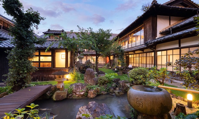 Tahara House | IZUTSURO: Guest Rated 10/10 with Hot Tub & Breakfast