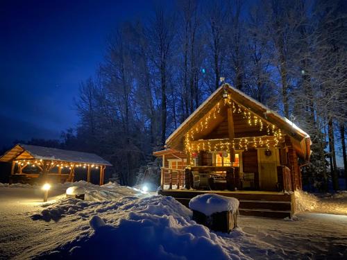 Voru County House | Experience Järveoru: 4-Star Oceanfront Retreat with Beach Access