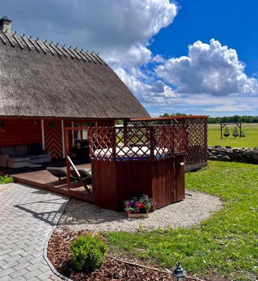 Muhu Apartment | Discover Jürivärava Saunamaja: Pet-Friendly Oceanfront Retreat