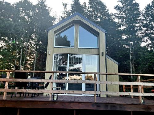 Nica House | Cozy Jūrmalciema Namiņi with Oceanfront Views & Hot Tub