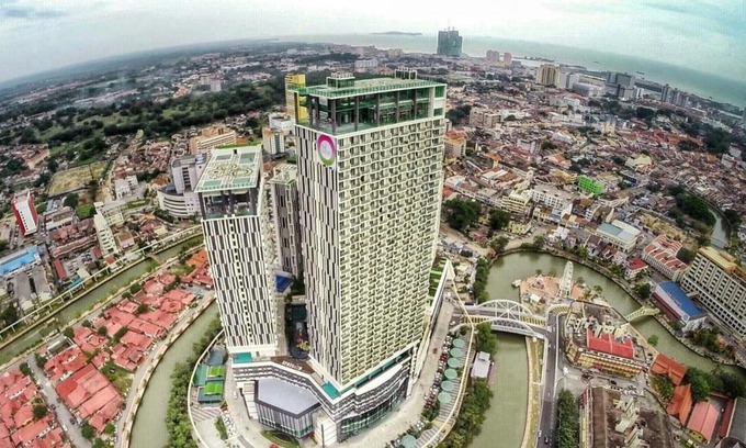 Bunga Paya Pantai Apartment | Experience Comfort at J Lodge Residences by Malacca River