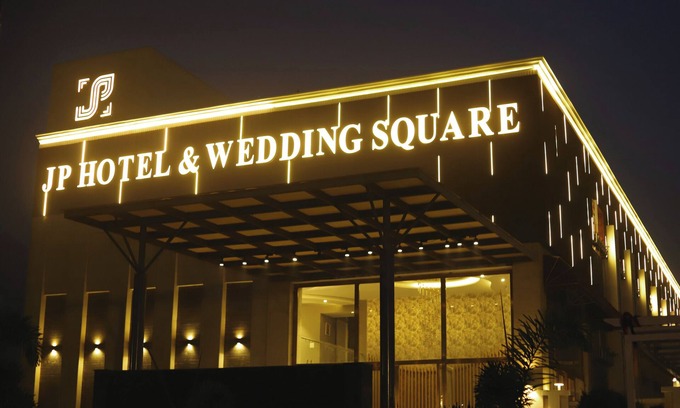 Pilibhit Hotel | J P HOTEL AND WEDDING SQUARE