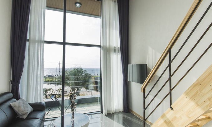 Andeok Hotel | Eco-Friendly Comfort at J Raum: Rated 9/10 by Guests