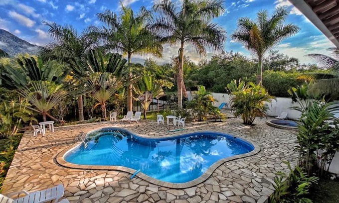 Jabaquara Hotel | Family-Friendly Jabaquara Beach Resort with Pool Access