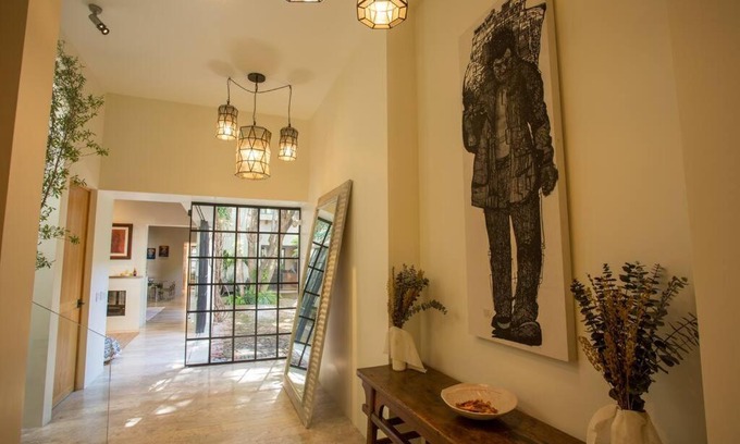 San Miguel de Allende Villa | Exceptional Jacaranda House: Family-Friendly with Pool