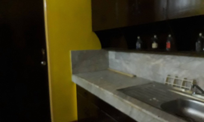 Caloocan House | Welcoming Jack & Claud Bed & Breakfast with Pool Access