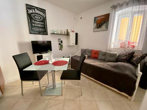Trbovlje Apartment | Inviting Jack's Place: Family-Friendly with Breakfast Included