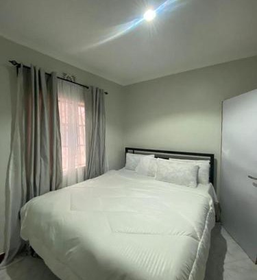 Arusha Bed & Breakfast | Jackpot BnB