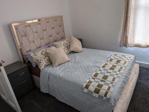 Wallington North Apartment | Jacob Lodge