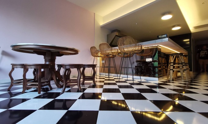 Ampang Apartment | Relaxing Jacuzzi Retreat in Nature: Jogging and Golf Nearby