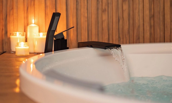 Ercolano Apartment | Jacuzzi Suite with Sea View near Amalfi Coast & Naples
